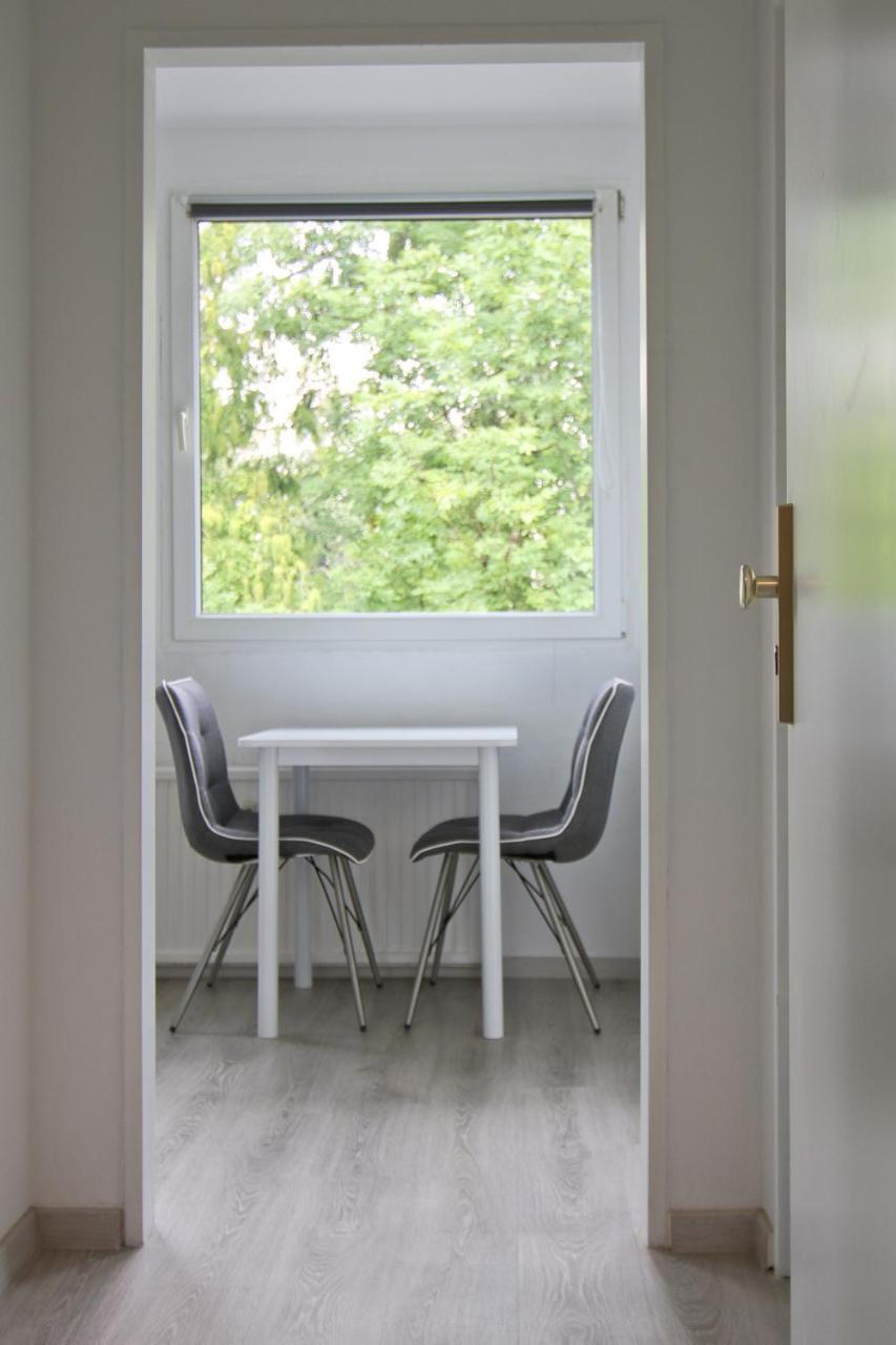 Apartmondo Ferienapartments オーバーハウゼン エクステリア 写真