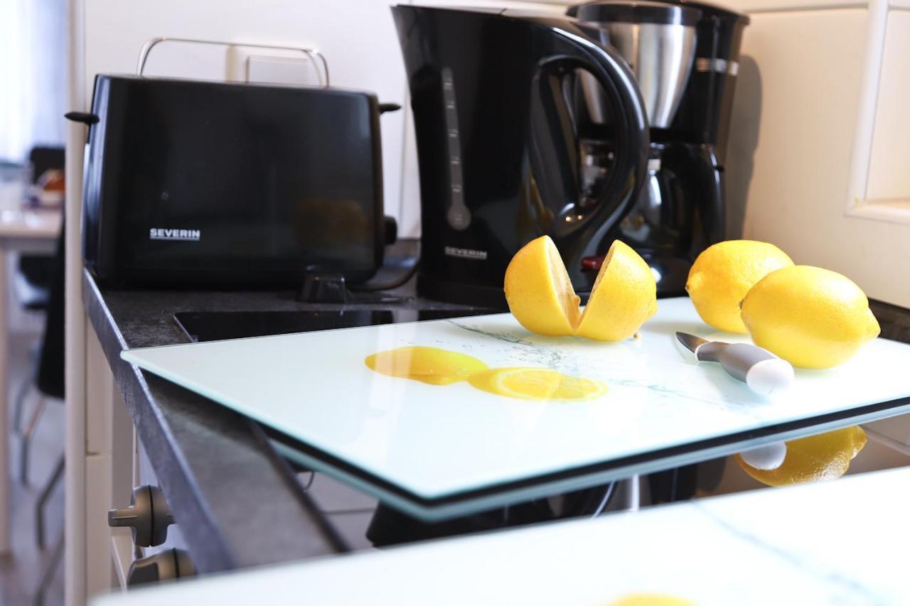 Apartmondo Ferienapartments オーバーハウゼン エクステリア 写真