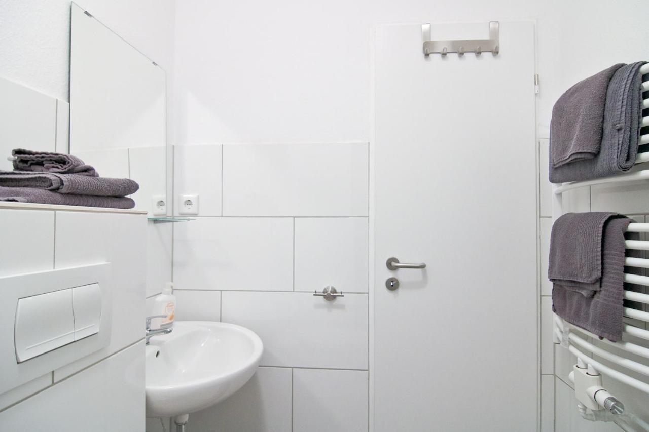 Apartmondo Ferienapartments オーバーハウゼン エクステリア 写真
