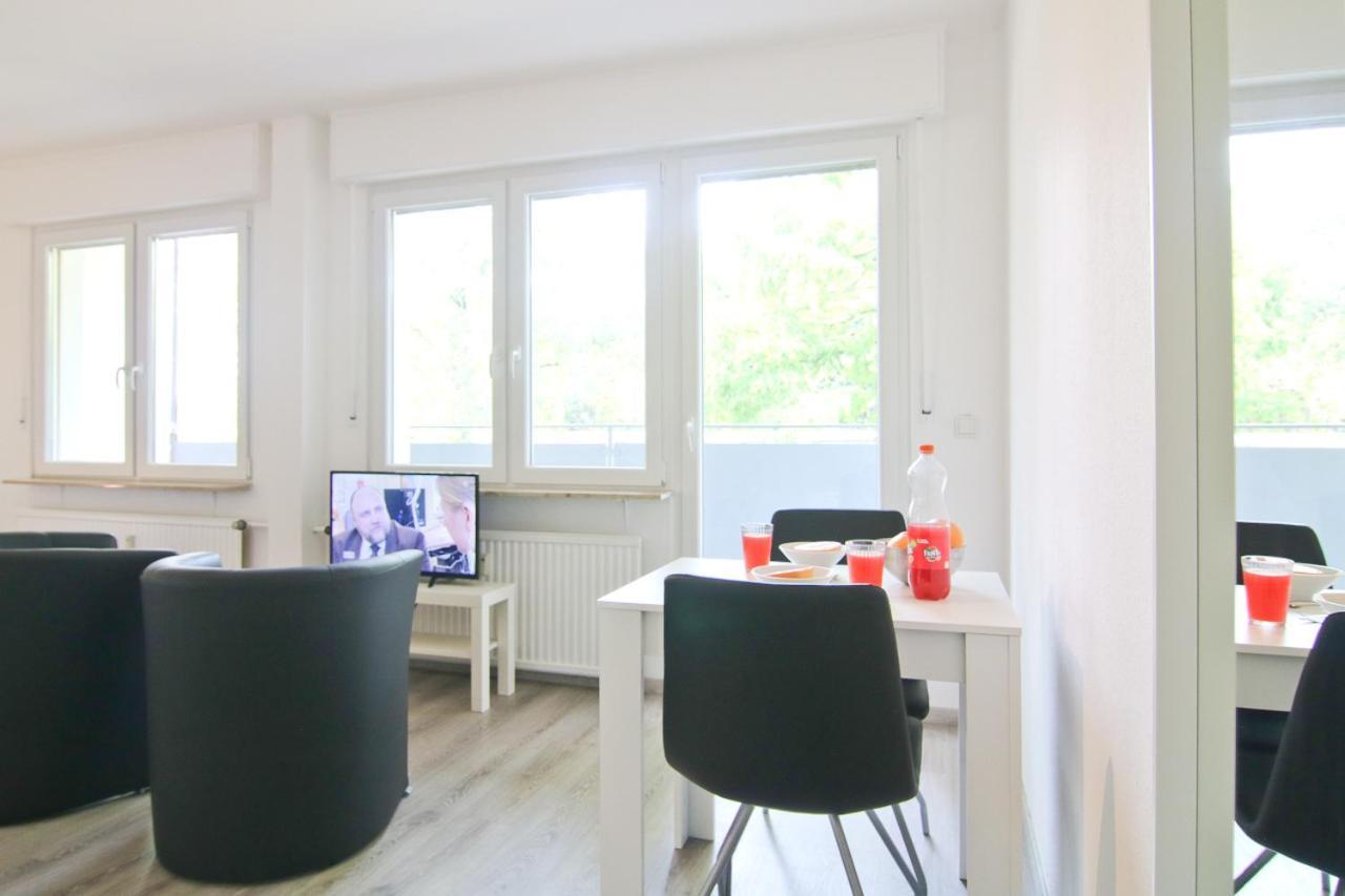 Apartmondo Ferienapartments オーバーハウゼン エクステリア 写真