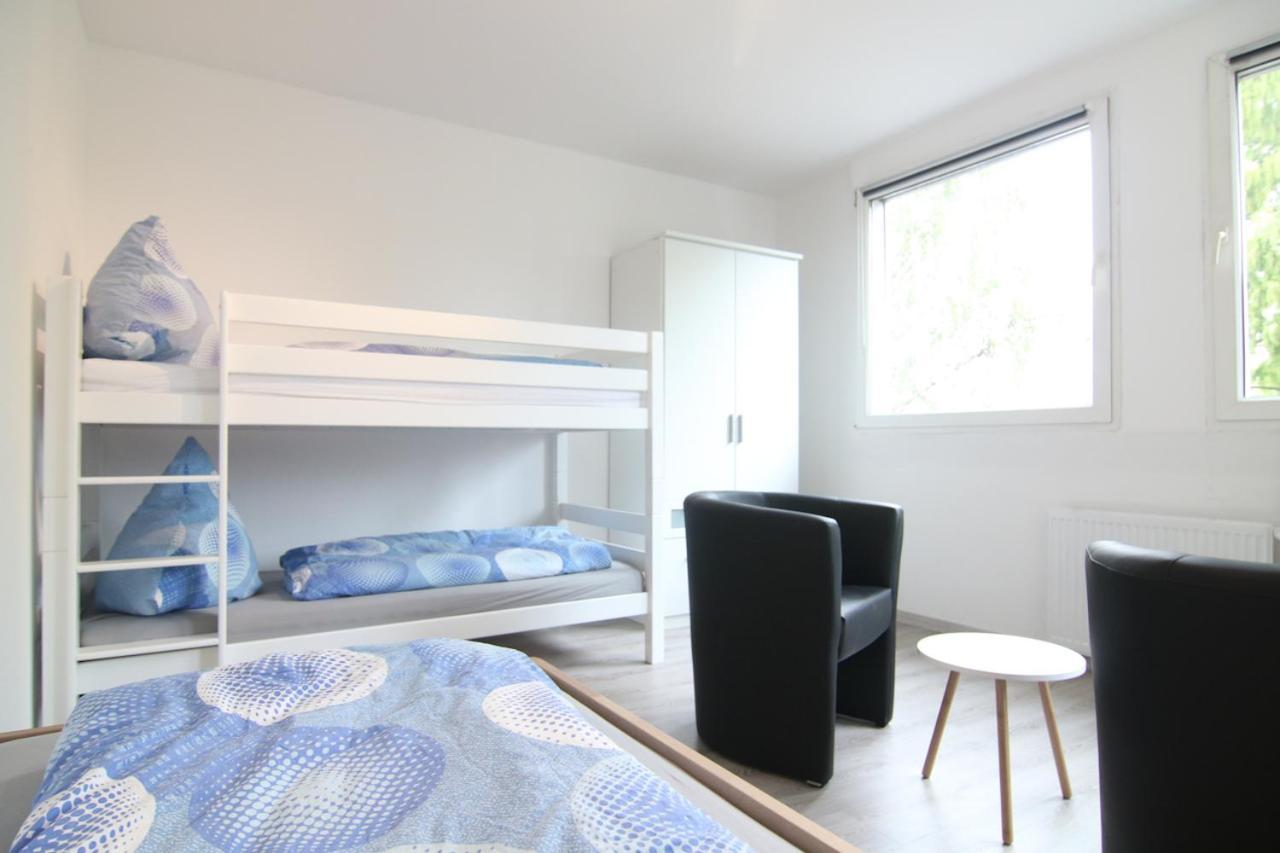 Apartmondo Ferienapartments オーバーハウゼン エクステリア 写真