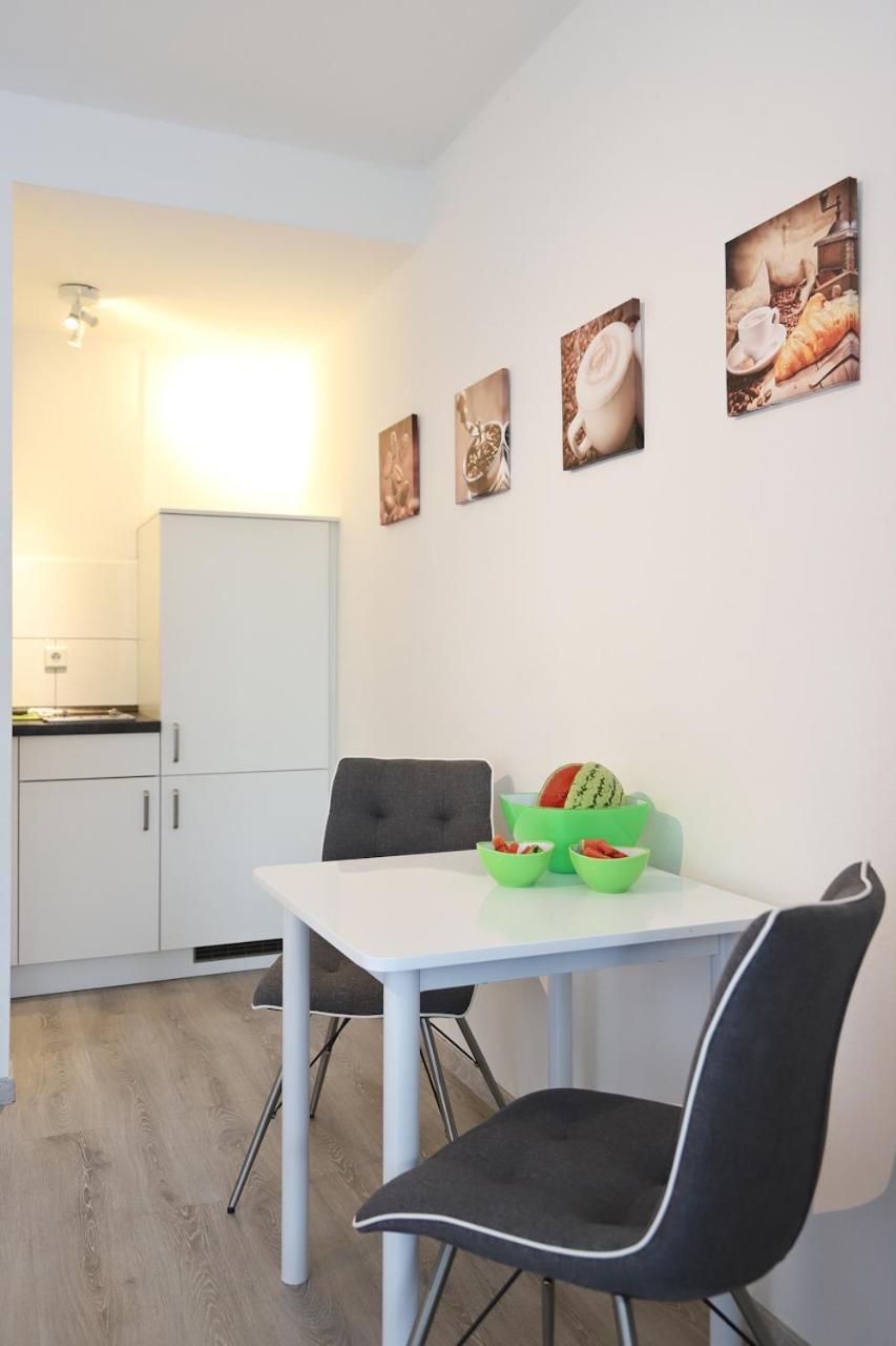Apartmondo Ferienapartments オーバーハウゼン エクステリア 写真